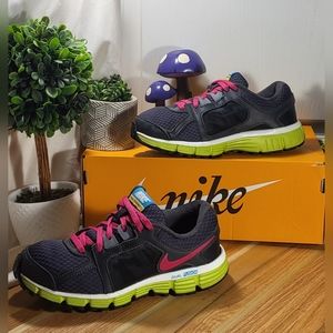 Nike Dual Fusion ST2